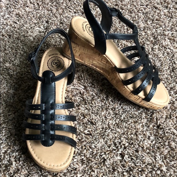 Black Wedge Shoes - Picture 3 of 6